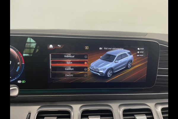 Mercedes-Benz GLE 350 e 4MATIC Navigatie Apple Carplay/Android Auto 360 Camera Parkeersensoren Head-up-display Cruise Control Stoelverwarming voor en achter Stuurverwarming Sfeerverlichting Virtual Cockpit Climate Control
