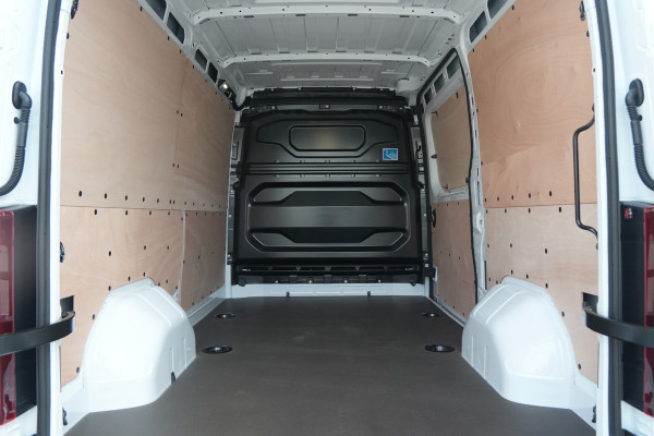 Renault Master E-Tech T35 L2H2 Advance Long Range 87 kWh 143pk - Navi - Camera - Betimmering - Laadmogelijkheid 22kW AC 150kW DC - Rijklaar