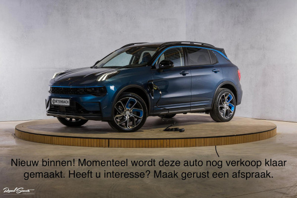 Lynk & Co 01 1.5 | ALL-IN PRIJZEN – inclusief onderhoud, originele Lynk & Co software-update en 1 jaar BOVAG-garantie | Afn. trekhaak | Adaptieve cruise | Panoramadak | Blis | Memory |
