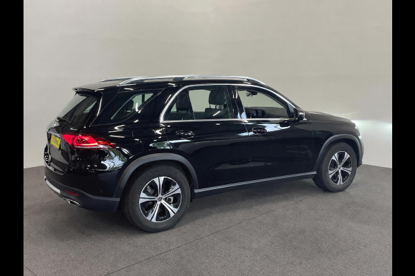 Mercedes-Benz GLE 350 e 4MATIC Navigatie Apple Carplay/Android Auto 360 Camera Parkeersensoren Head-up-display Cruise Control Stoelverwarming voor en achter Stuurverwarming Sfeerverlichting Virtual Cockpit Climate Control