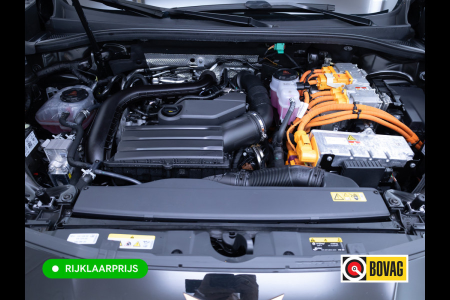 CUPRA Terramar 1.5 TSI e-Hybrid VZ Performance | Panoramadak | Leer | Hud |360 Camera | Sennheiser Audio | Keyless Stoel- Stuurverwarming, El.verstelbare Stoelen, Sfeerverlichting, Apple Carplay/Android auto, El.achterklep