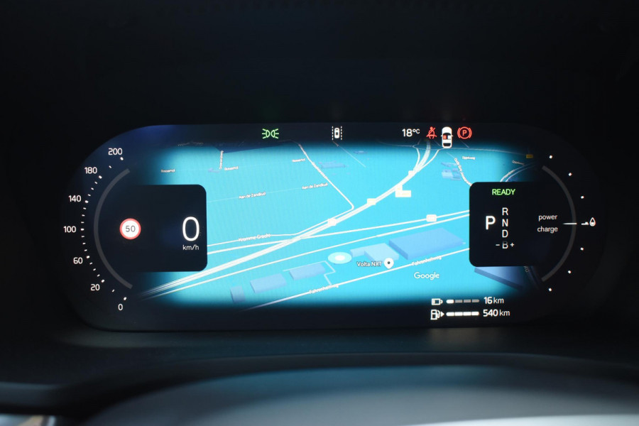 Volvo V60 T6 350PK Plug-in hybrid AWD Plus Dark / Adaptive Cruise Control / 360 Camera / Harman Kardon / Stoel- en stuurverwarming / Stoelverwarming achter / Trekhaak elektrisch wegklapbaar / Elektrische stoelen met geheugen