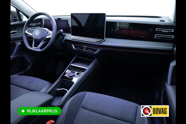 Volkswagen Tiguan 1.5 eHybrid Elegance | Elec. trekhaak | HUD | Pano dak | Stoel- stuur- & achterbankverw. | IQ Led | Adap. Cruise | Massagestoelen, Sfeerverlichting, Navigatie, App. connect, Spraakbediening, 19"LMV, Cipressino Green Metallic