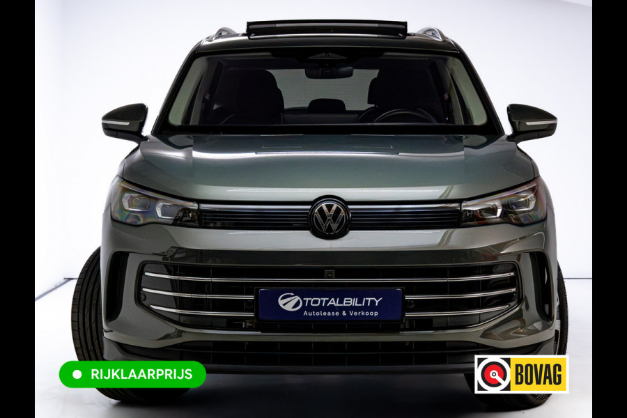 Volkswagen Tiguan 1.5 eHybrid Elegance | Elec. trekhaak | HUD | Pano dak | Stoel- stuur- & achterbankverw. | IQ Led | Adap. Cruise | Massagestoelen, Sfeerverlichting, Navigatie, App. connect, Spraakbediening, 19"LMV, Cipressino Green Metallic