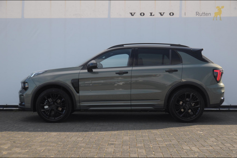 Lynk & Co 01 276PK Automaat More Trekhaak / Adaptive cruise control / Leren bekleding / Elektrisch verstelbare stoelen / Schuif- kanteldak / Stoel- en stuurverwarming / Parkeersensoren V+A / 360 Graden Camera / Elektrische achterklep / 20" lichtmetalen velgen