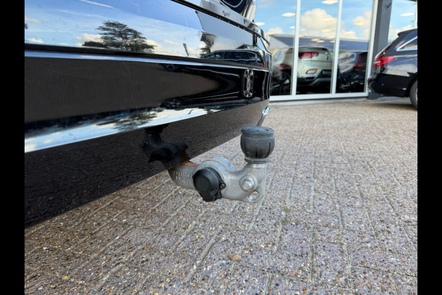 Volvo XC60 2.0 Recharge T6 AWD Inscription | Pano | Surround View | Trekhaak | Dealer Ond.