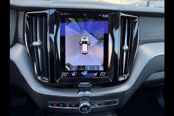 Volvo XC60 2.0 Recharge T6 AWD Inscription | Pano | Surround View | Trekhaak | Dealer Ond.
