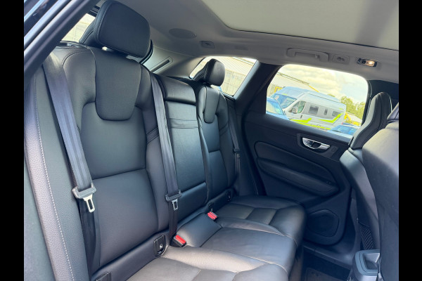 Volvo XC60 2.0 Recharge T6 AWD Inscription | Pano | Surround View | Trekhaak | Dealer Ond.