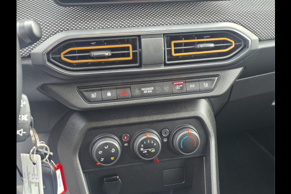 Dacia Sandero 1.0 TCe 90 Expression Automaat | Apple/Android CarPlay | Trekhaak 1100KG