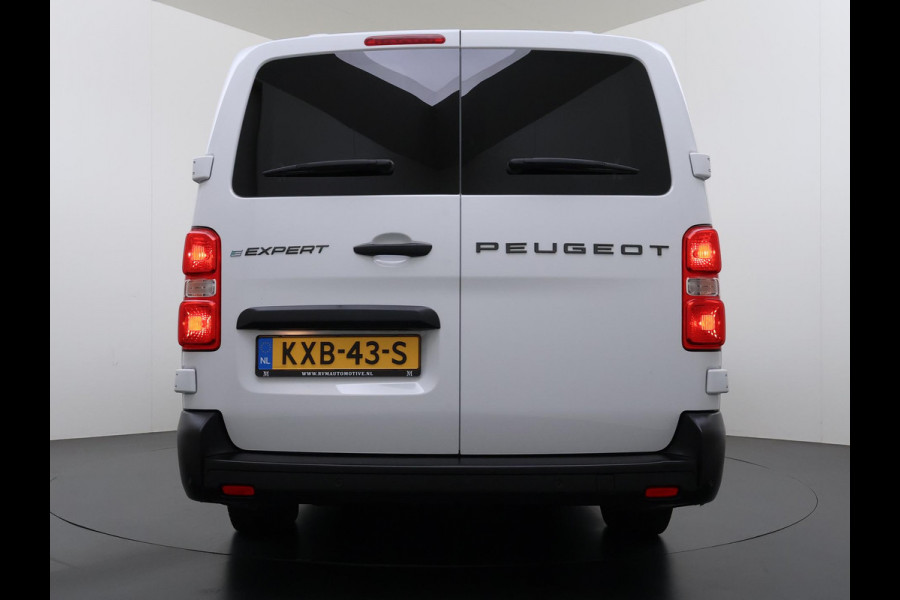 Peugeot e-Expert Long 75 kWh L3 VAN:42.900,- VOOR:39.877,- UW HERFSTVOORDEEL:3.023,- 9pl | SOH 95% | CAMERA | NAVIGATIE | BTW VERREKENBAAR | LED | CLIMA | FABRIEKSGARANTIE TOT 11-2027 | ALL-IN PRIJS