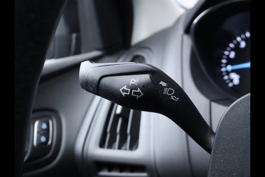 Ford Focus 1.0 Edition Sport (APPLE CARPLAY,NAVI,PDC,CLIMATE,CRUISE,LED,ELEKTRISCH PAKKET,SPORTSTOELEN,LM VELGEN)