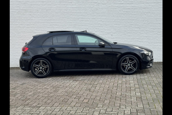 Mercedes-Benz A-Klasse 200 Business Solution AMG Line Pano Cilma Navi Carplay Stoelverw. OEM-sfeerverlichting Digitaaldash