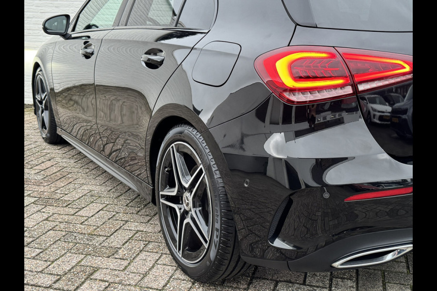 Mercedes-Benz A-Klasse 200 Business Solution AMG Line Pano Cilma Navi Carplay Stoelverw. OEM-sfeerverlichting Digitaaldash