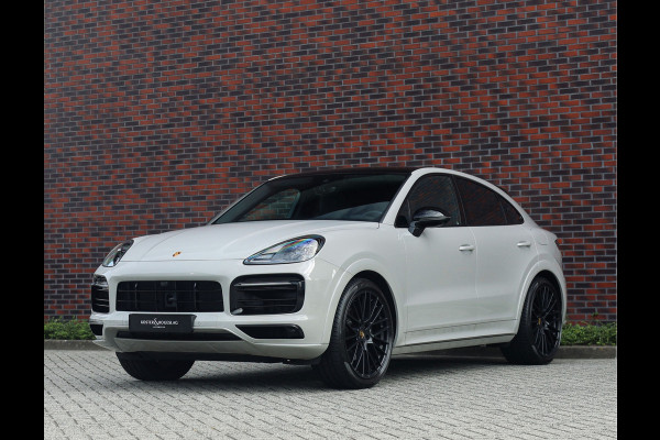 Porsche Cayenne Coupé 3.0 E-Hybrid | Pano - Sport Chrono - BOSE