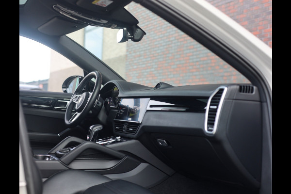 Porsche Cayenne Coupé 3.0 E-Hybrid | Pano - Sport Chrono - BOSE