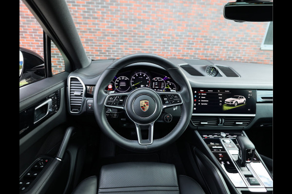 Porsche Cayenne Coupé 3.0 E-Hybrid | Pano - Sport Chrono - BOSE