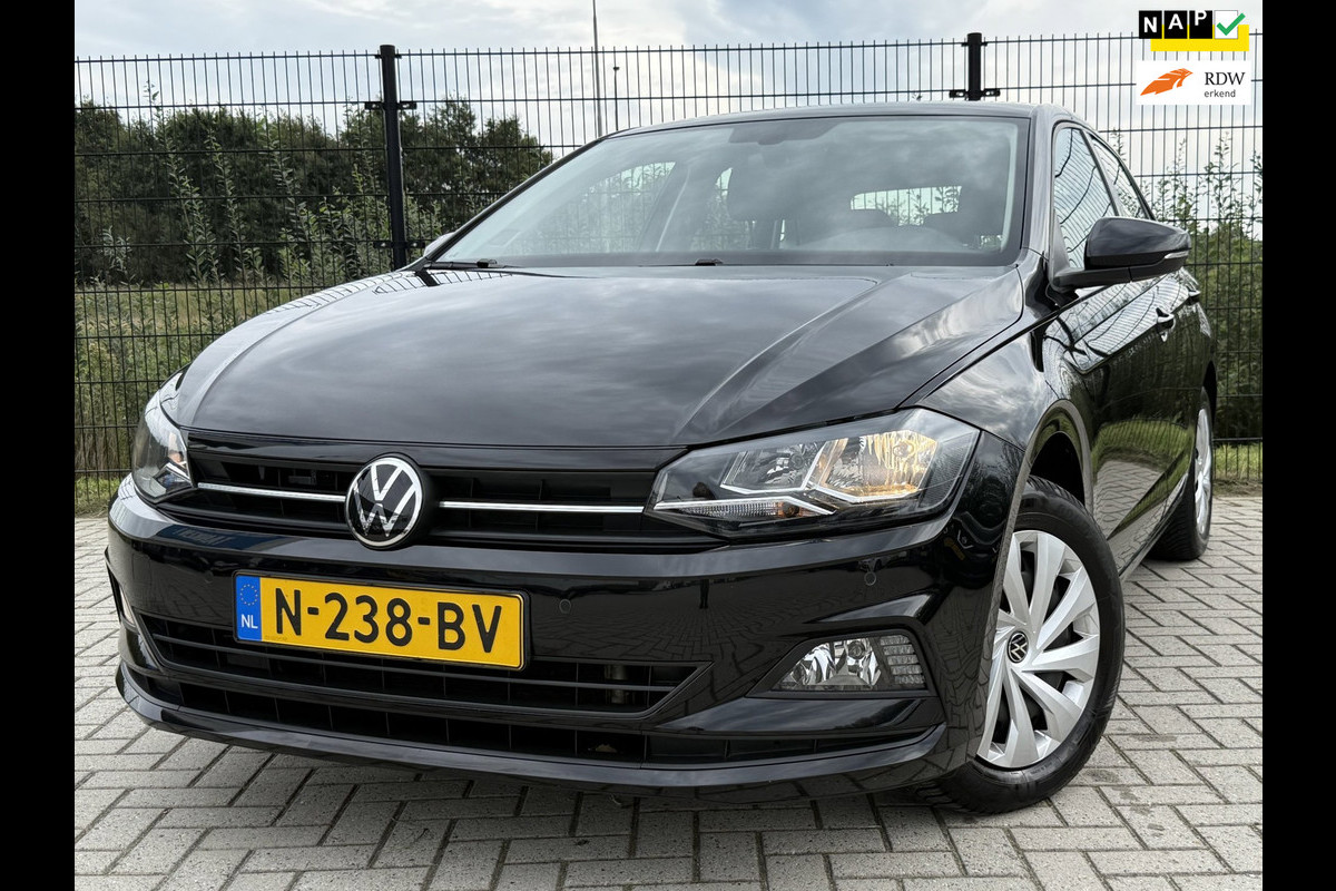 Volkswagen Polo 1.0 TSI Comfortline | Carplay | PDC | Trekhaak| NAVI | Bluetooth |