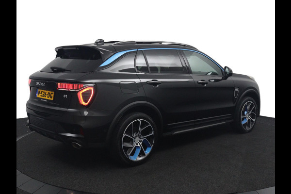 Lynk & Co 01 1.5*PLUG-IN*NAVI*PANO*CAM*ACC*CARPLAY*ECC*LED*
