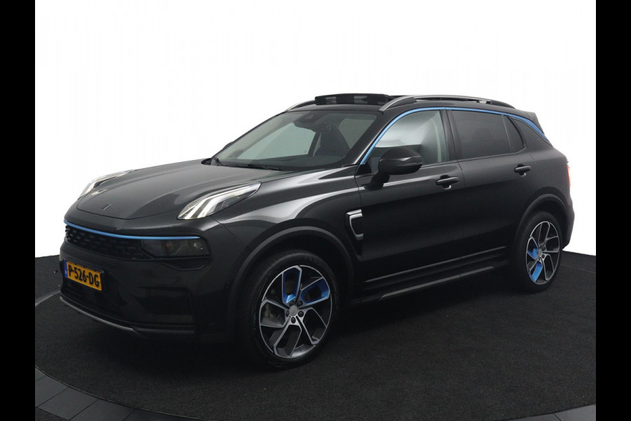 Lynk & Co 01 1.5*PLUG-IN*NAVI*PANO*CAM*ACC*CARPLAY*ECC*LED*