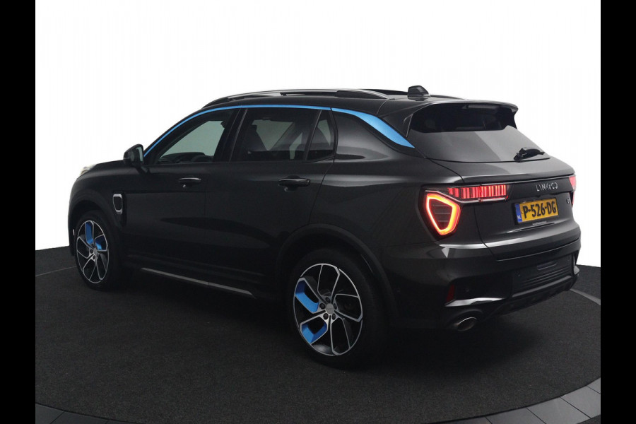 Lynk & Co 01 1.5*PLUG-IN*NAVI*PANO*CAM*ACC*CARPLAY*ECC*LED*