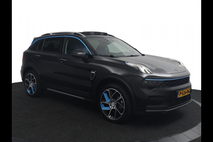 Lynk & Co 01 1.5*PLUG-IN*NAVI*PANO*CAM*ACC*CARPLAY*ECC*LED*
