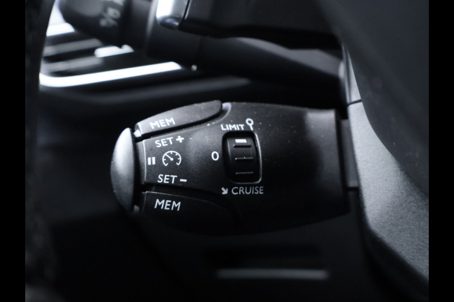 Peugeot 3008 1.2 PureTech Crossway Sport (APPLE CARPLAY,NAVI,CAMERA,360 VIEW,CLIMATE,CRUISE,SPORTSTOELEN,LM VELGEN,NETTE STAAT)