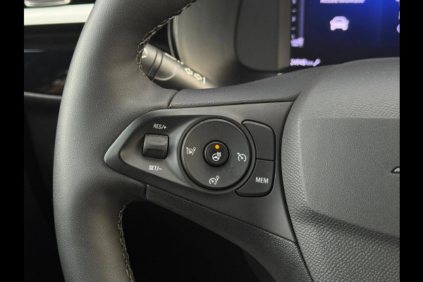 Opel Corsa 1.2 GS Line | LED | Camera | Parksens | Stoelverwarming | Carplay | Leder | Two Tone | BTW |