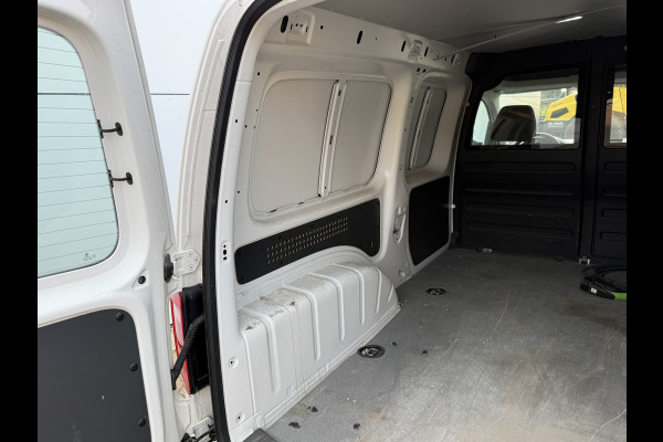 Volkswagen E-Caddy 37kWh 113PK L2 Elektrisch Caddy ABT Maxi 37,3kWh 159km WLTP LED Snelladen Trekhaak Airco Carplay Parkeersensoren Achter