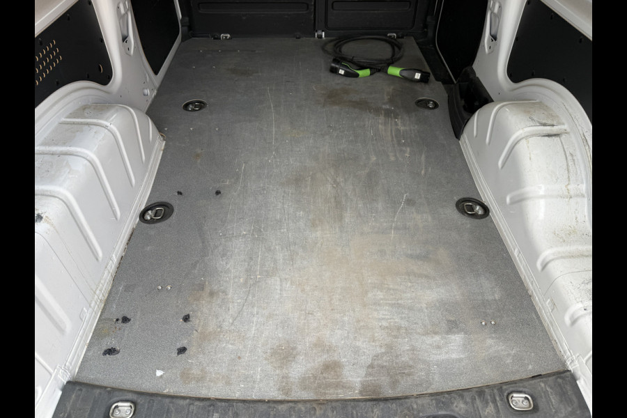 Volkswagen E-Caddy 37kWh 113PK L2 Elektrisch Caddy ABT Maxi 37,3kWh 159km WLTP LED Snelladen Trekhaak Airco Carplay Parkeersensoren Achter