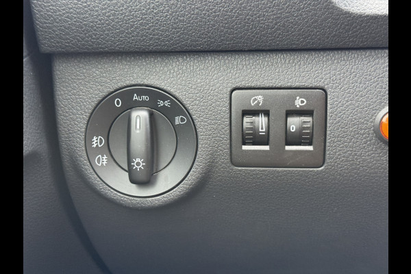 Volkswagen E-Caddy 37kWh 113PK L2 Elektrisch Caddy ABT Maxi 37,3kWh 159km WLTP LED Snelladen Trekhaak Airco Carplay Parkeersensoren Achter