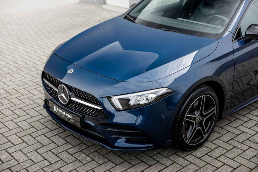 Mercedes-Benz A-Klasse 250 e AMG Line Pano / Sfeerverlichting / Carplay / Night Pakket / 18inch /