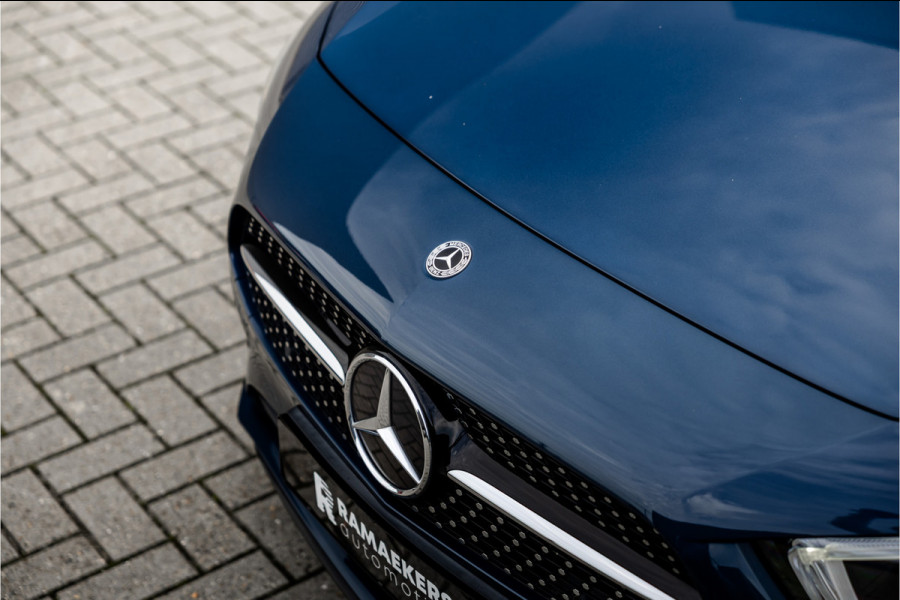 Mercedes-Benz A-Klasse 250 e AMG Line Pano / Sfeerverlichting / Carplay / Night Pakket / 18inch /