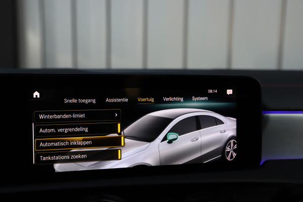 Mercedes-Benz CLA-Klasse 250e AMG | 218PK | Pano | Sfeerverlichting | Led | Widescreen | Stoelverwarming | Camera | Standkachel | 2022.
