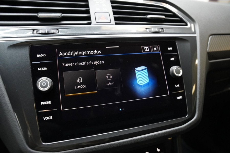 Volkswagen Tiguan 1.4 TSI eHybrid 3x R LINE PANO VIRTUAL ACC