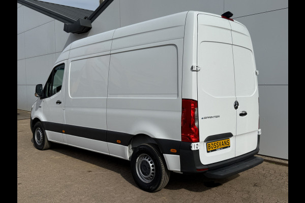 Mercedes-Benz eSprinter 312 55kWh L2H2 Elektrisch 168 km WLTP 97,1% (SOH) 80kW Snelladen Climate Control Camera Stoelverwarming Laadkabel