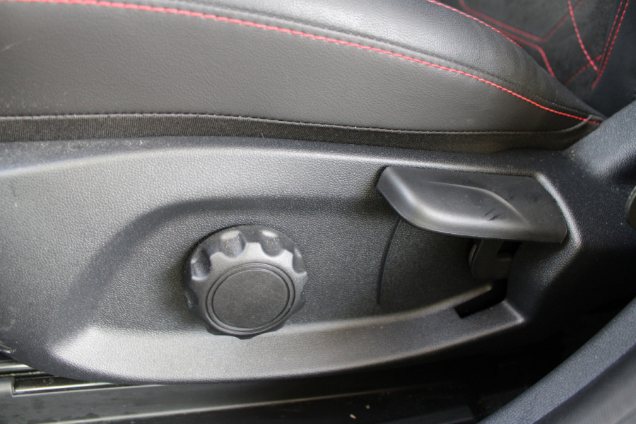 Ford Puma 1.0 EcoBoost Hybrid ST-Line X | Adaptieve cruise | BLIS | B&O | Camera