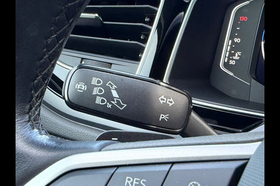 Volkswagen Polo 1.0 TSI R-Line Business