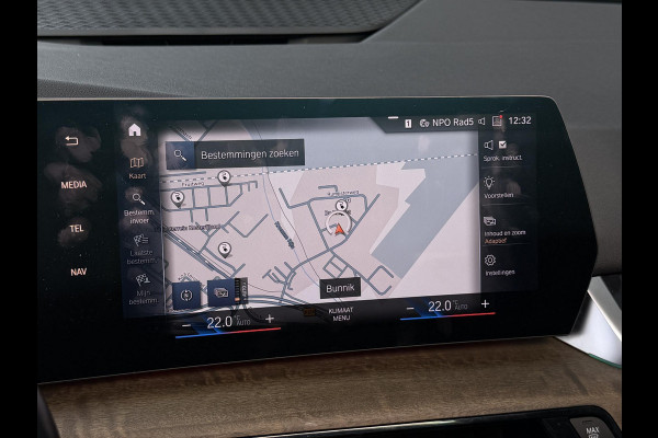 BMW 2 Serie Active Tourer 225e xDrive Luxury Line 17"/Leder + memory/Panoramadak/Stoelmassage/Harman Kardon/Camera/Head-up/Apple Carplay & Android Auto