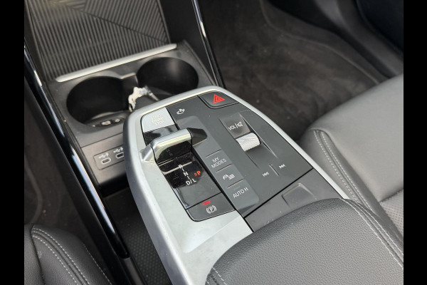 BMW 2 Serie Active Tourer 225e xDrive Luxury Line 17"/Leder + memory/Panoramadak/Stoelmassage/Harman Kardon/Camera/Head-up/Apple Carplay & Android Auto