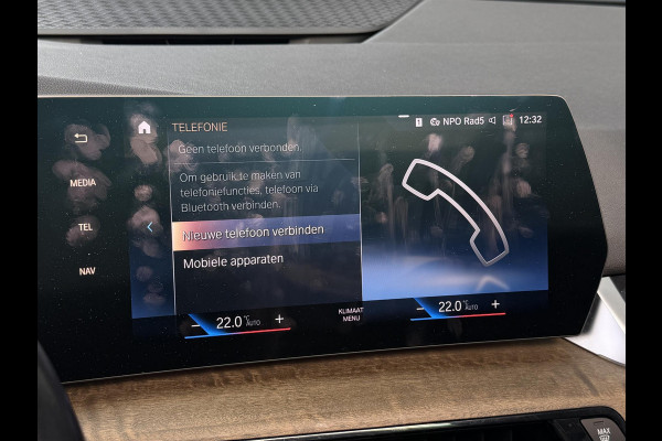 BMW 2 Serie Active Tourer 225e xDrive Luxury Line 17"/Leder + memory/Panoramadak/Stoelmassage/Harman Kardon/Camera/Head-up/Apple Carplay & Android Auto
