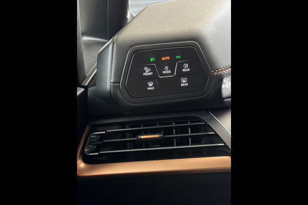 CUPRA Born Performance 82 kWh HuD Camera 231pk