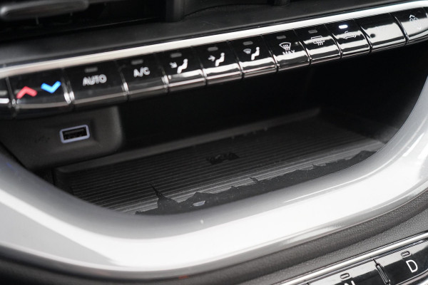 Fiat 500E La Prima 42 kWh | SoH 90,6% | Schuif/kanteldak | Carplay | Adaptive cruise | Parkeersensoren | Pack winter | Lm velgen