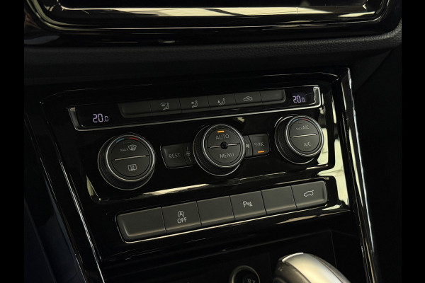 Volkswagen Touran 1.5 TSI Highline 7p Carplay Panorama