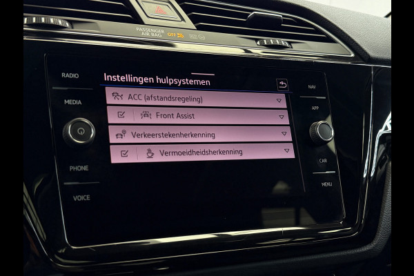 Volkswagen Touran 1.5 TSI Highline 7p Carplay Panorama