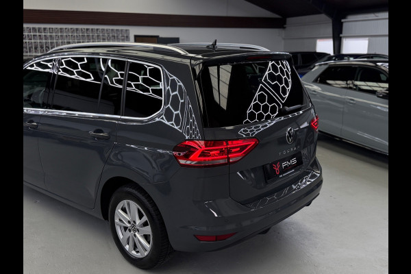 Volkswagen Touran 1.5 TSI Highline 7p Carplay Panorama