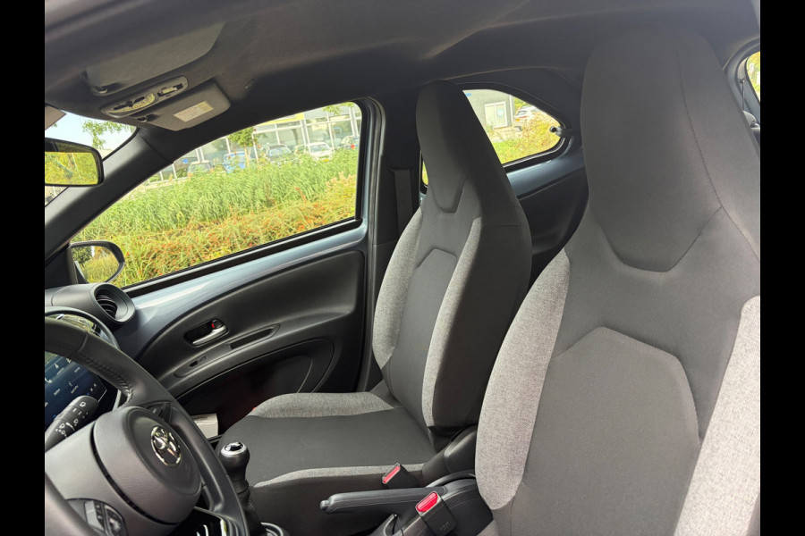 Toyota Aygo X 1.0 VVT-i MT Play