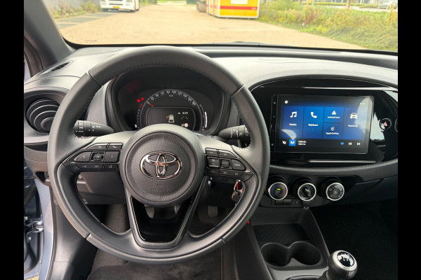 Toyota Aygo X 1.0 VVT-i MT Play