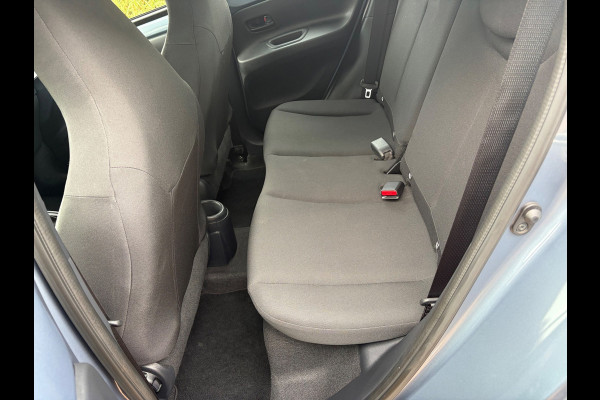 Toyota Aygo X 1.0 VVT-i MT Play
