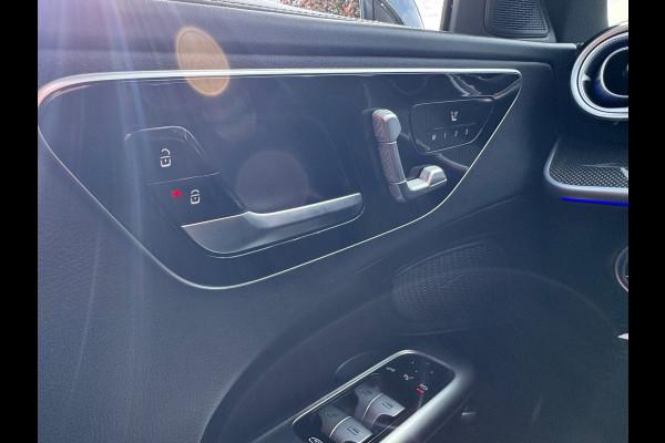 Mercedes-Benz C-Klasse 300 e AMG Line Panorama Camera Burmester