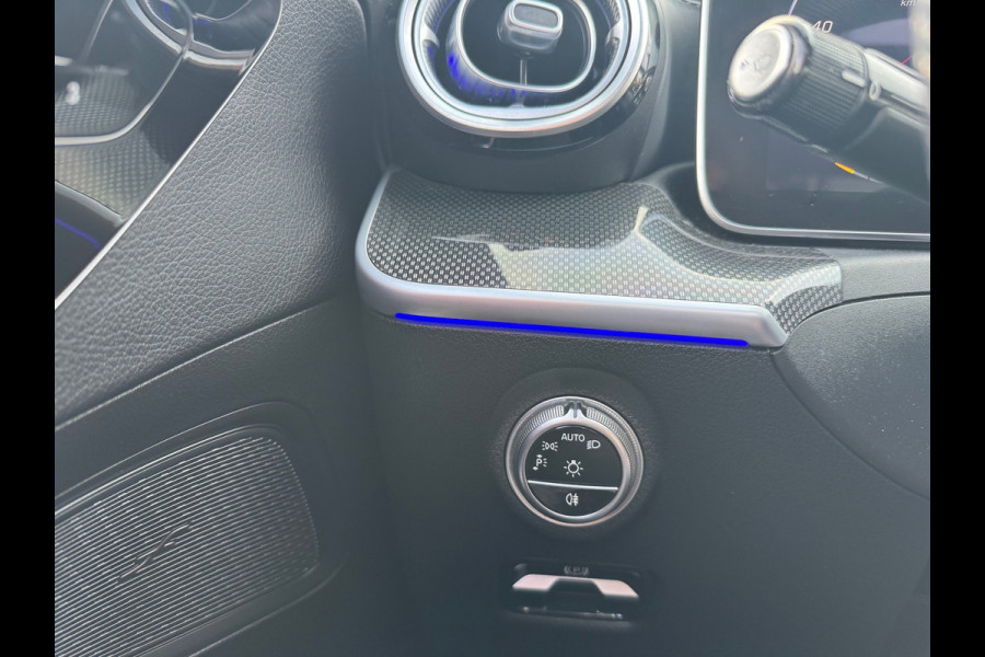 Mercedes-Benz C-Klasse 300 e AMG Line Panorama Camera Burmester